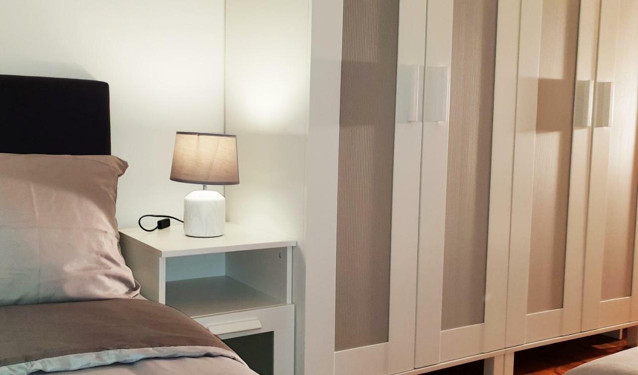 Apartman Kyra Pula Exterior photo